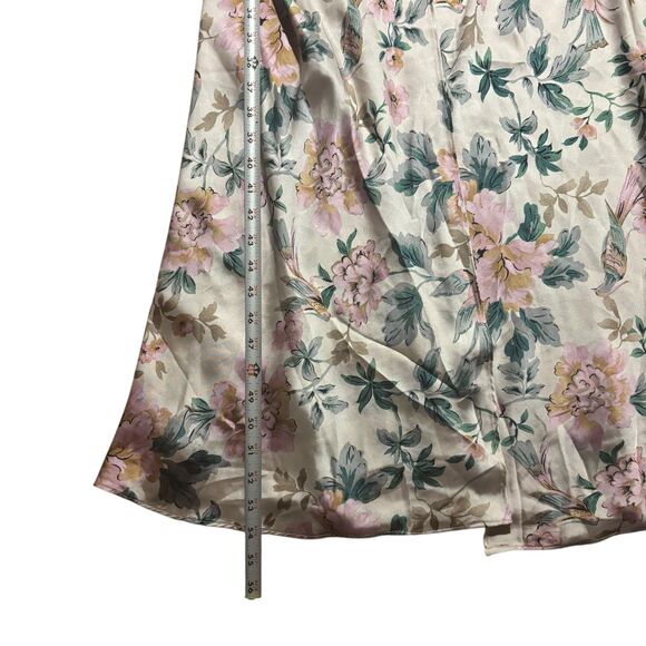 NEW Pippa & Pearl Satin Floral Wrap Front Gown- Size M - Picture 6 of 9